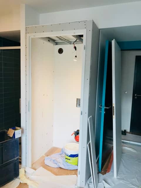 Rénovation d'un wc suspendu à Pau (64)