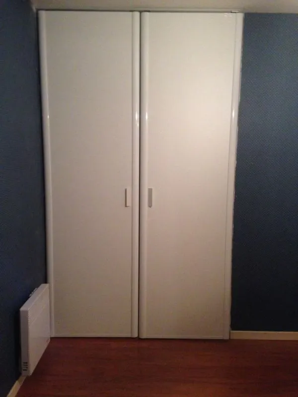 Réalisation d'un placard de chambre - Pau